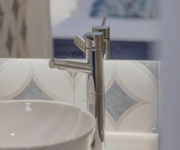 Bairro Alto Chic Oasis شقة